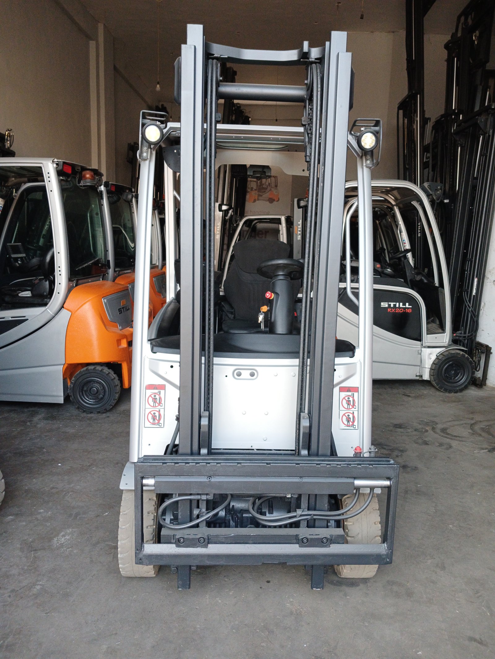 فوركليفت كهرباء الماني STILL RX20-16 حمولة 1,6 طن - صورة 5
