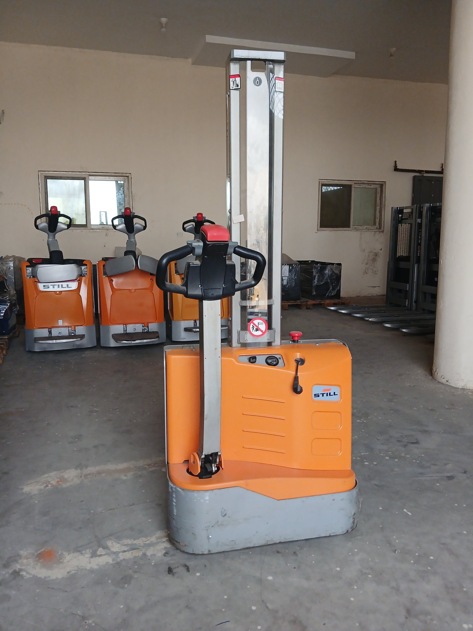 ستاكر كهرباء الماني STILL ECV10 حمولة 1 طن