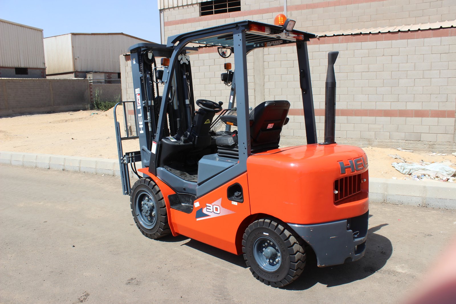 فوركليفت ديزل   HELI CPCD30 حمولة 3 طن - صورة 2