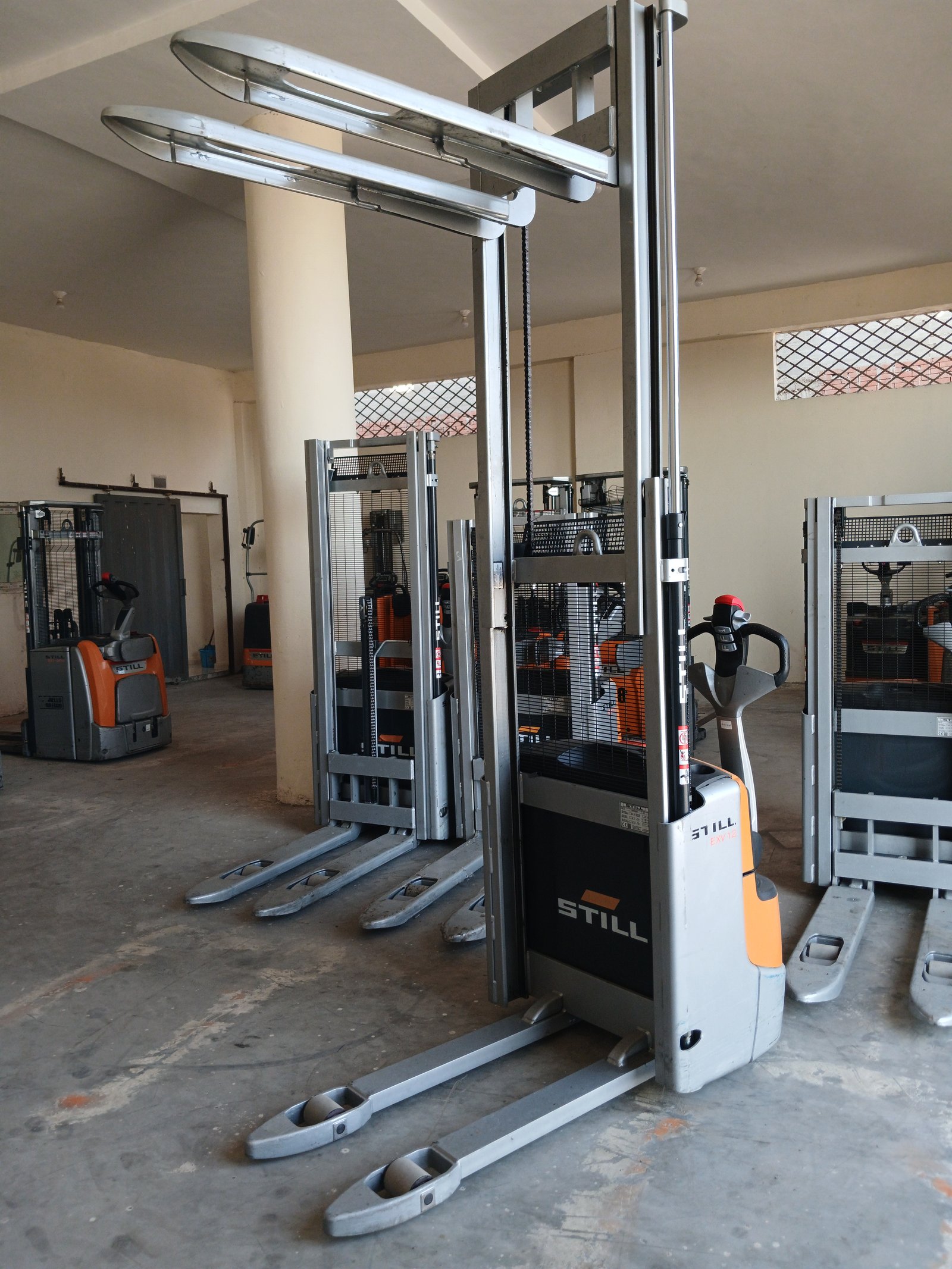 ستاكر كهرباء الماني STILL EXV12 حمولة 1,2 طن - صورة 2