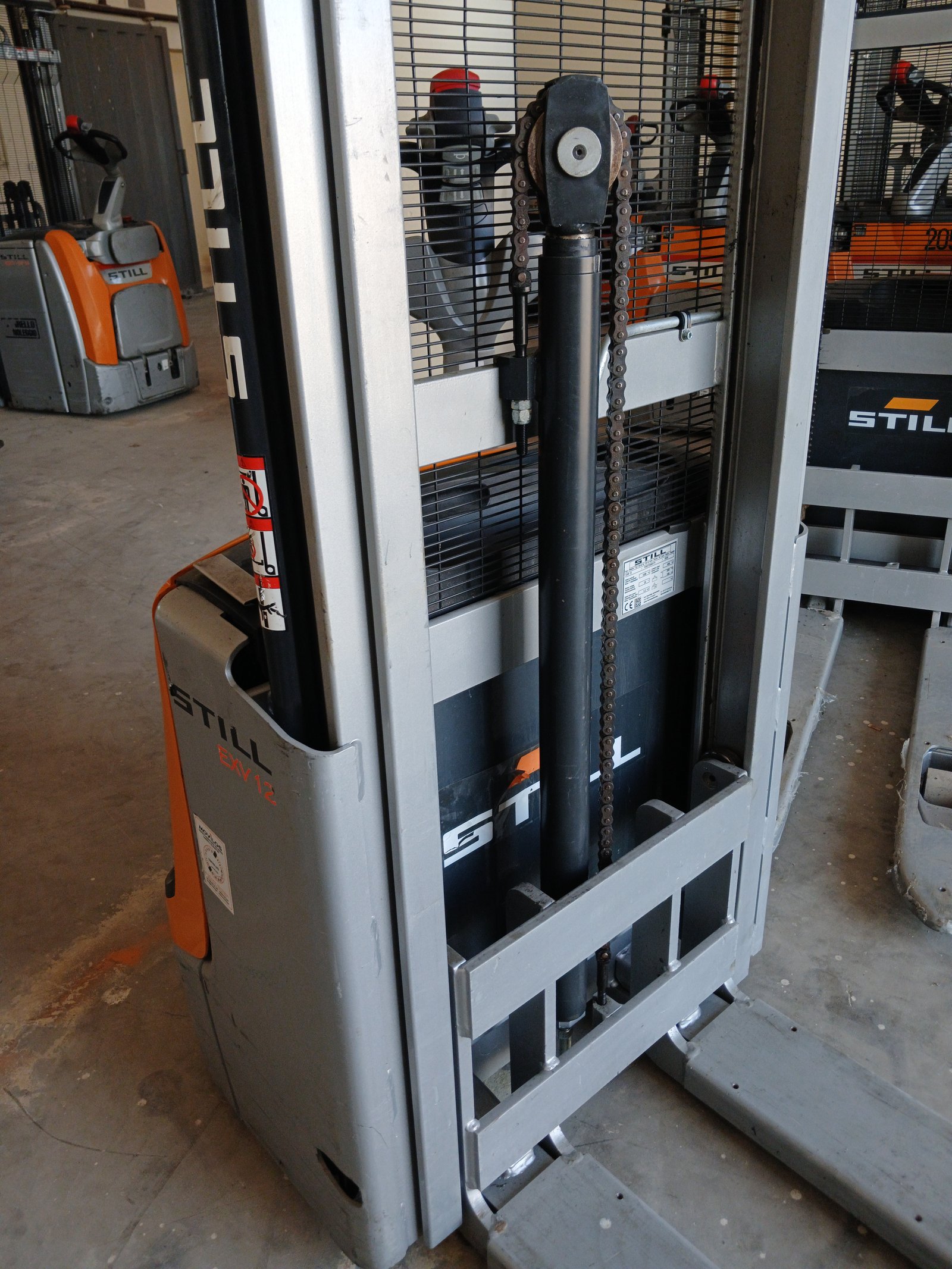 ستاكر كهرباء الماني STILL EXV12 حمولة 1,2 طن - صورة 4